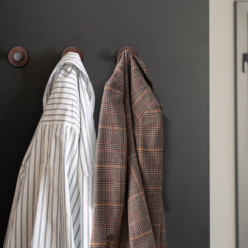 Universal 3 Pack of Wooden Hanging Hooks