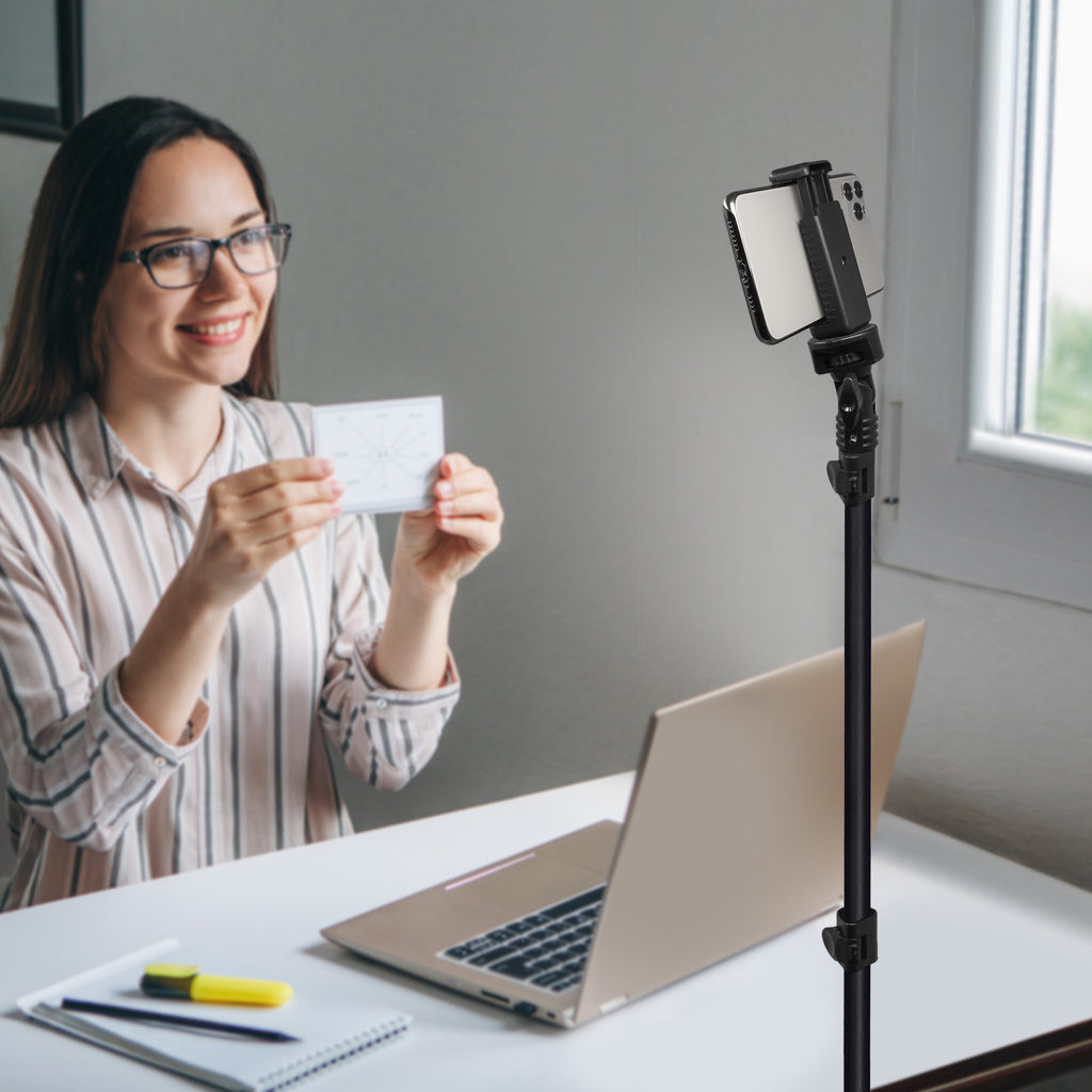 U-Stream Universal 51'' Extendable Tripod w/ Wireless Remote