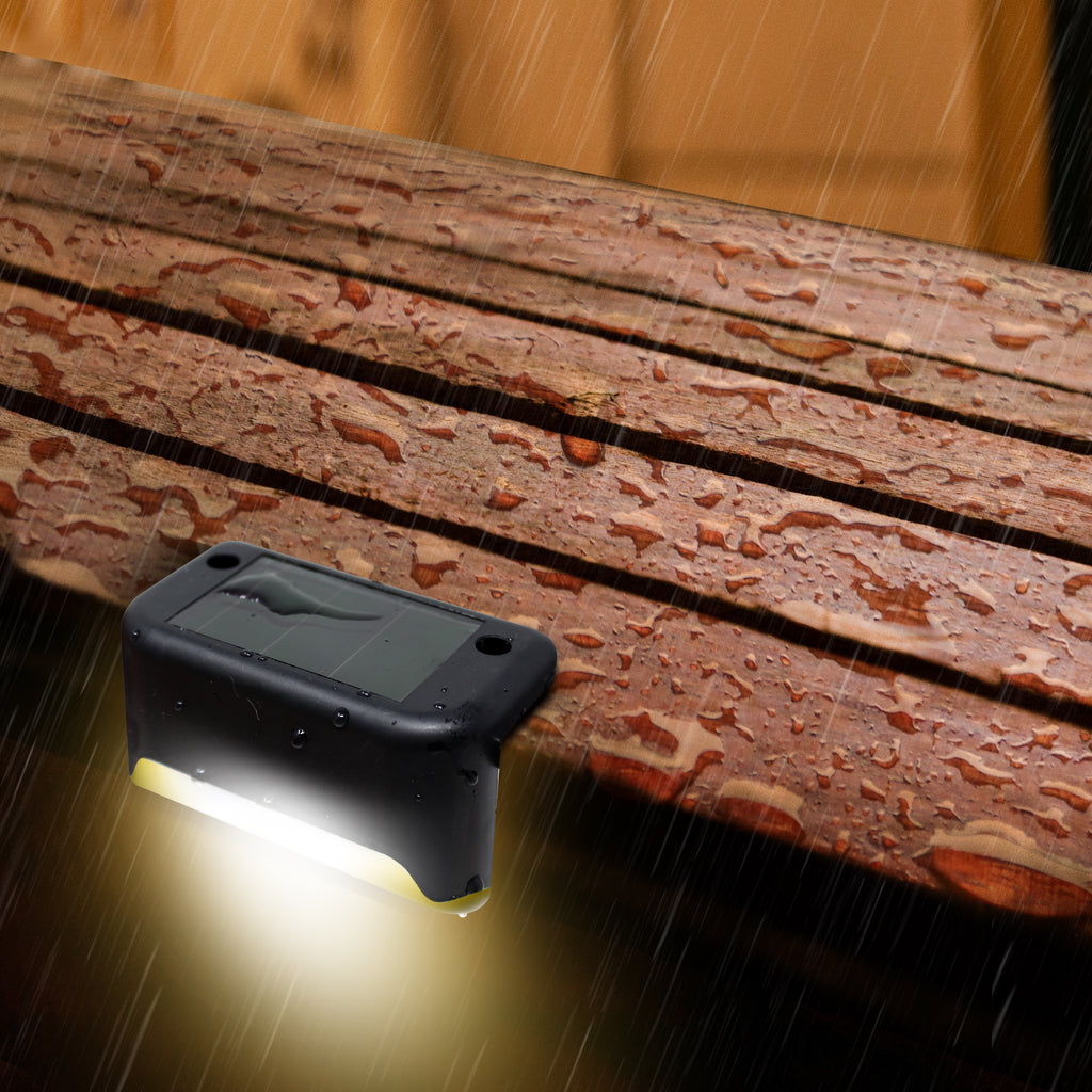 Solar Powered Outdoor Edge Lights 2 Pack