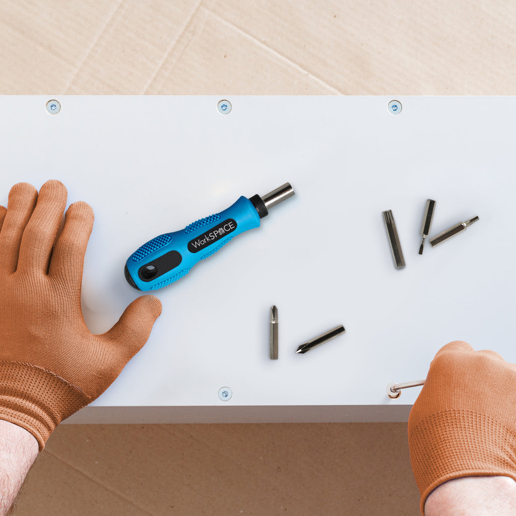 Universal Tool Box w/ Inner Tray & 30 in 1 Screwdriver Set